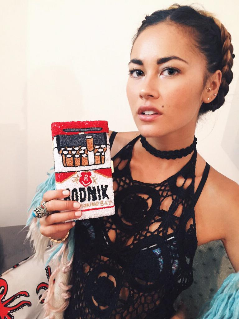 _anatanaka's tweet photo. Sequin fag break, anyone? 🚬✨ @therodnikband HQ makes me happy!!!
#Rodnik #PopArt #London #SequinEeeeeeverything http://t.co/kGcHtTw9TG