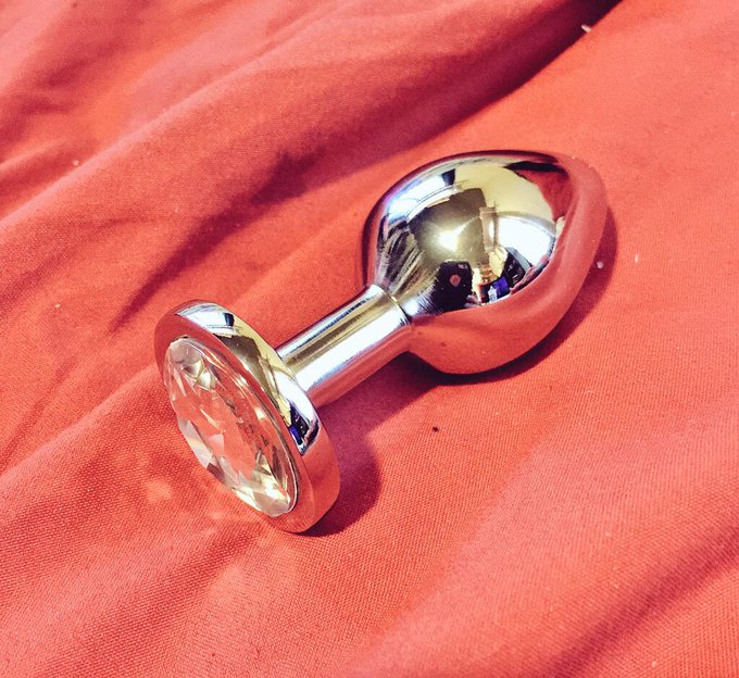 Trying 2 explain 2 TSA security what a butt plug is... My life! #pornstarproblems #buttplugged #security<a href="/tag/security"class="tags"><span>#security</span></a><a href="/tag/pornstarproblems"class="tags"><span>#pornstarproblems</span></a><a href="/tag/laguardia"class="tags"><span>#laguardia</span></a><a href="/tag/buttp"class="tags"><span>#buttp</span></a>