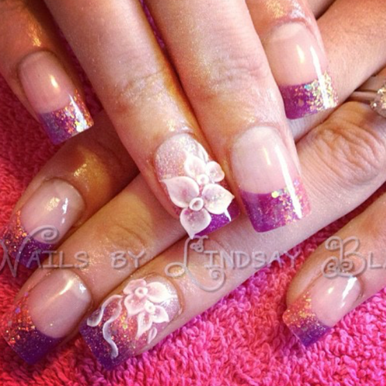 This EzFlow glitter extensions mani with added flower detail has been created by Elite M.A. Educator Lindsay Bland x
