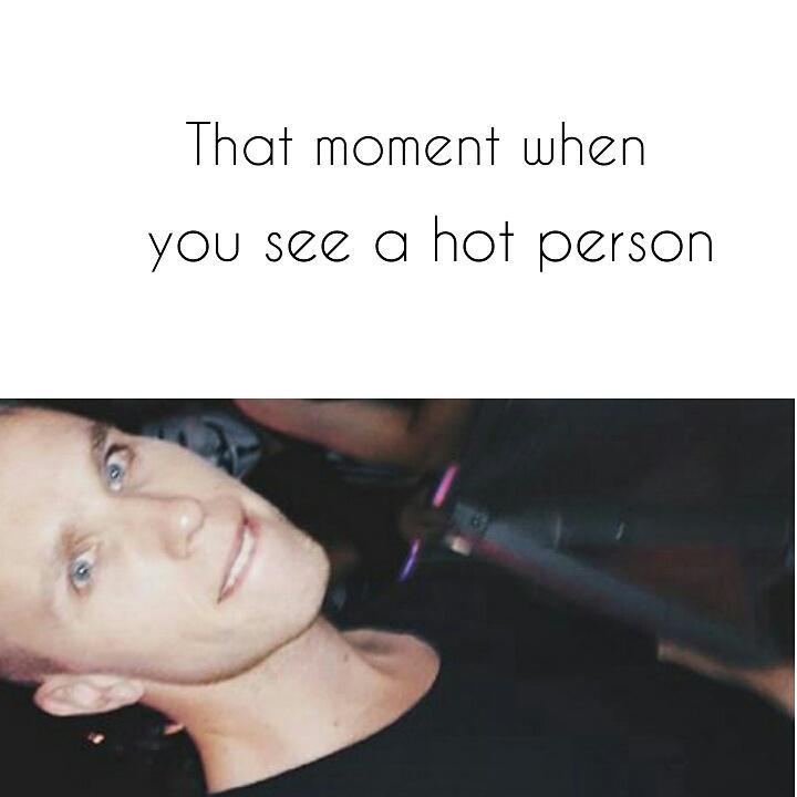 NinickyBrazil_'s tweet photo. @nickyromero 😅😅😅 http://t.co/02SDtbFPdq
