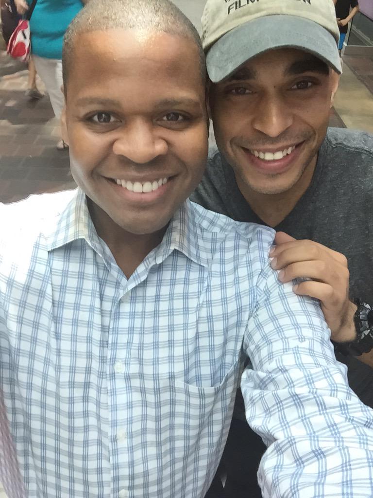 LarryMillerTV's tweet image. Got to see my LB after 4 years living on different coasts. He's an amazing actor and friend. @phibetasigma #Spr08