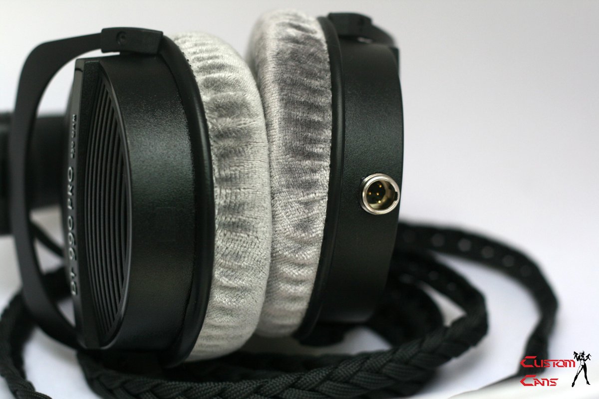 CustomCans's tweet photo. UBER DT 990 PRO with XLR detatchable mod, for Pono or balanced amp #beyerdynamics #customcans #DT990 #headphones http://t.co/L9d1jlMuYE