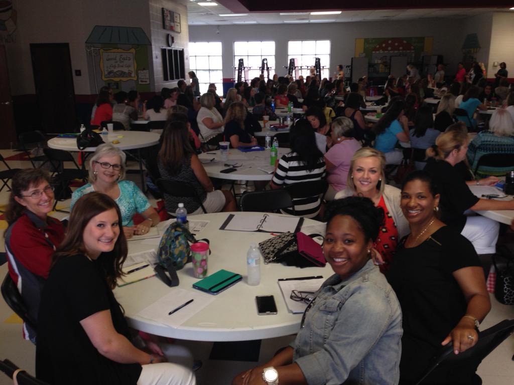 Brettbchapman's tweet photo. Harvest teachers at District Fluency training. #ItCanBeDoneMCS http://t.co/q3AU5GEnPa