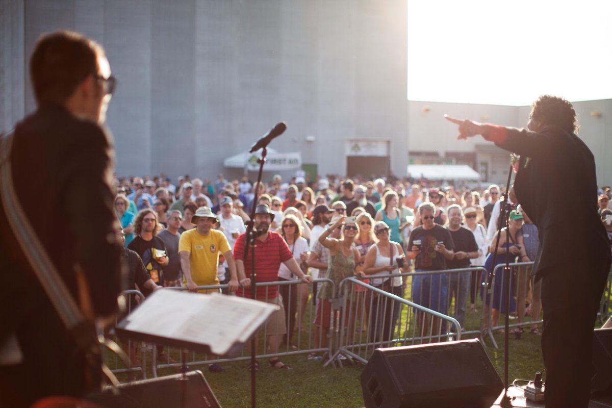 summitbeer's tweet photo. Funky rumps will be shakin' Friday @FirstAvenue as @BoogalooSonny @blackmarketmpls bring the @SecretStashMPLS Revue! http://t.co/iTa0Y3Il7J