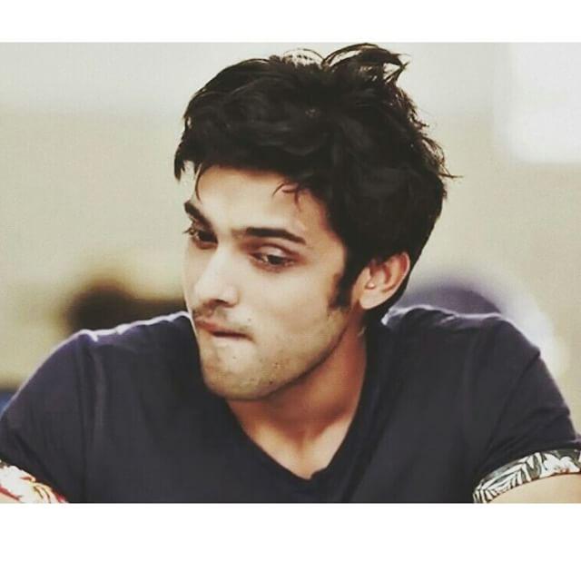 ParthLovers_FC's tweet photo. KILLER EXPRESSION 😍😍
#Parthsamthaan
@LaghateParth @Balma_Girl @LaghateParthOfc @FanpageManan @manan_cafe @KY2GIRLSFC http://t.co/l89i0ko5AD