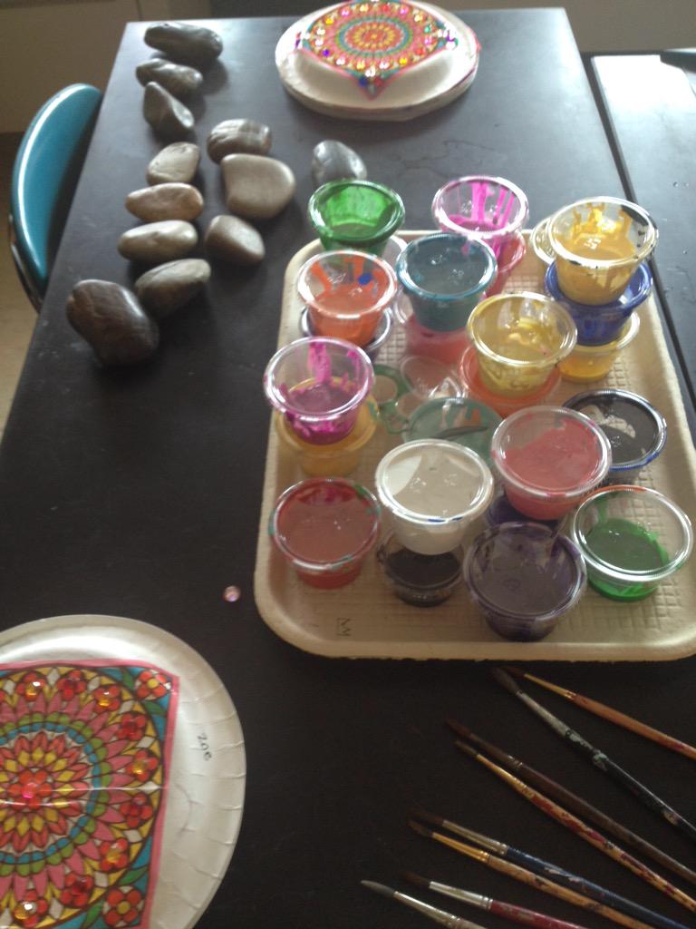 APSSummerFun's tweet image. Inspiration rocks and worry birds from Dance Dance... Looking forward to the performance!