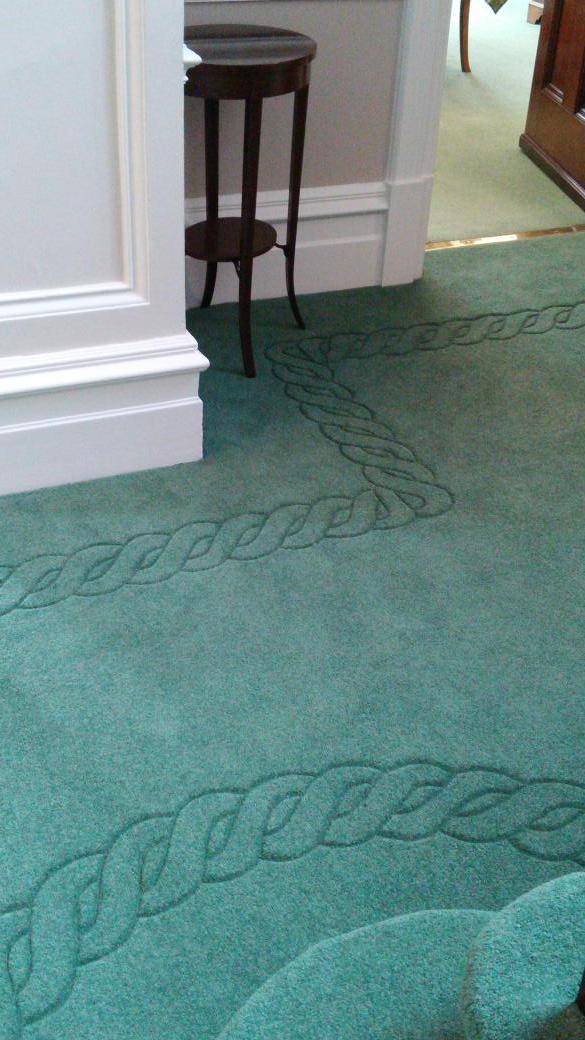 ColinCox57's tweet photo. Plain twist pile carpet transformed by #BespokeCarpetSculpturing into bespoke flooring http://t.co/OPUA6eVKXD