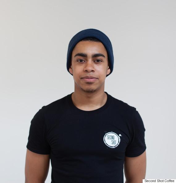 This young #entrepreneur is training homeless people to work in his cafe huff.to/1OvO6VQ
