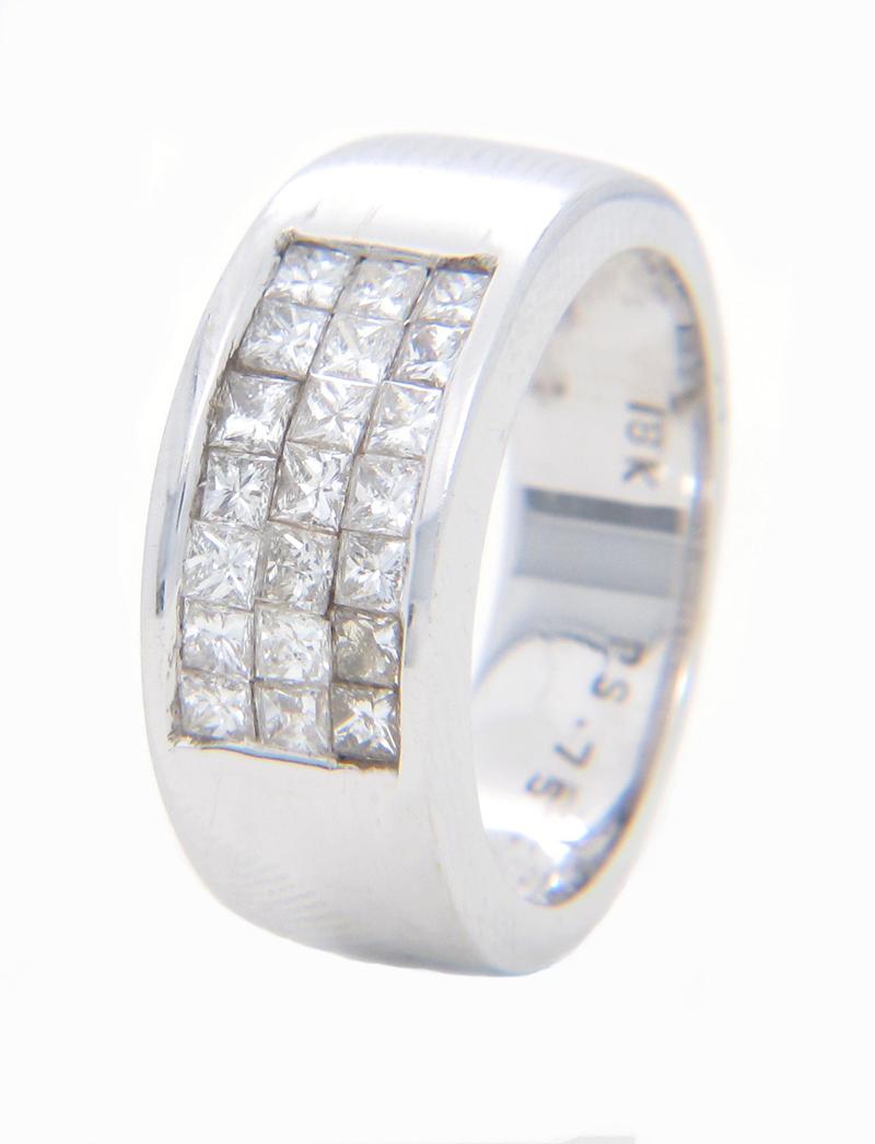vikasgarnerbear's tweet photo. #Gold #Diamonds #BuyNowYouKnow #Best  @GarnerBears ***30 %*** OFF
http://t.co/p2qvGnXBzI http://t.co/bifm893zJg