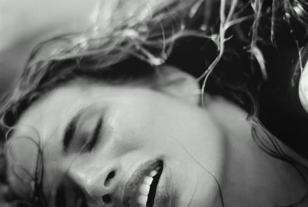 marieclaire's tweet image. My Weird and (Somewhat?) Rewarding Experiment with Orgasmic Meditation bit.ly/1SMPAw7