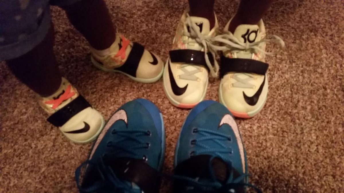 MrWSA11's tweet image. @KDTrey5 this how we roll in my house man. Excited for the comeback we represent for #trey5
#thunderup