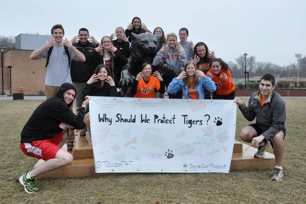 TowsonT4T's tweet photo. #WhereRtheTigers? @T4TRIT Encourage Congress to stop wildlife trafficking on #GlobalTigerDay! http://t.co/5Slad3QIrR http://t.co/xHO8zuP3SA