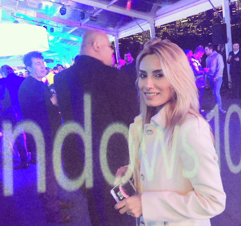 muminozland's tweet image. #windows10launch #windows10 #sydneyoperahouse #upgradeyourworld @WindowsAU