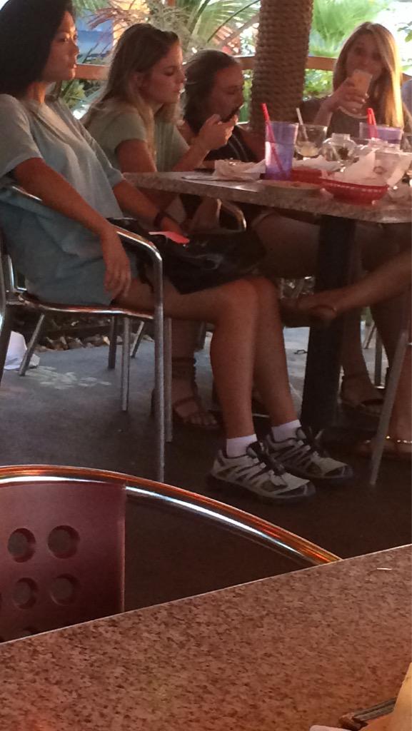 canthate88's tweet photo. @NGRatchets2 WHAT ARE THOOOOSSEEE http://t.co/Q2qP5Z4ShV