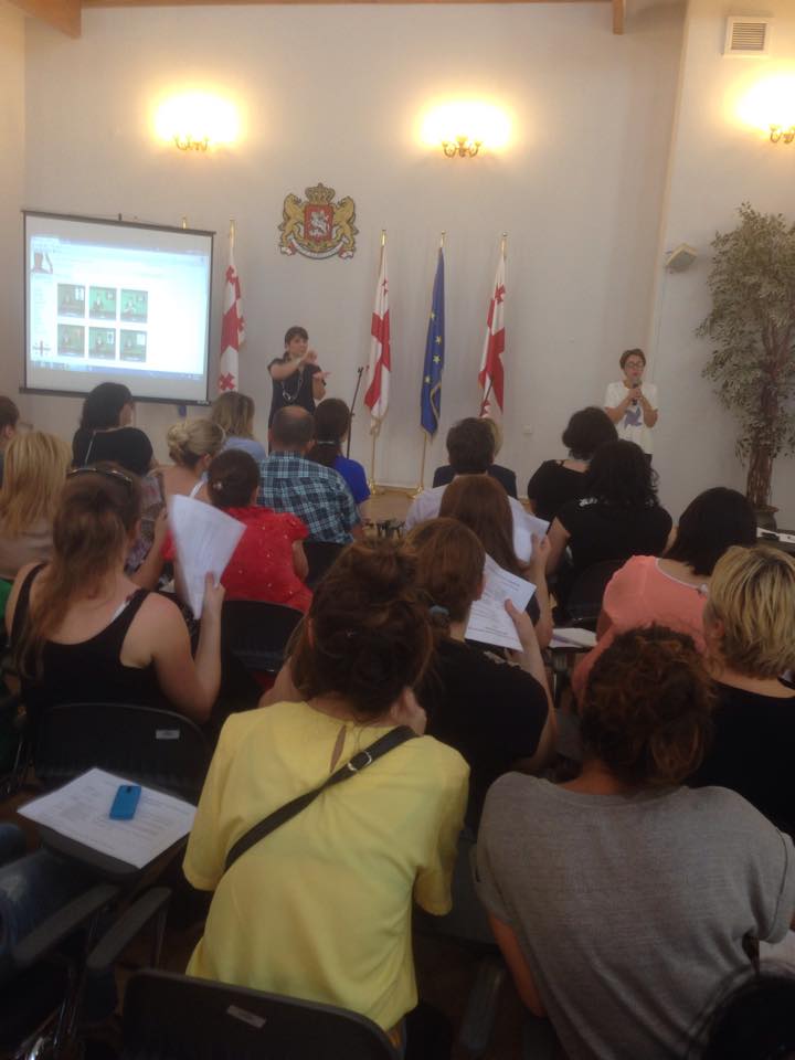 STUDIO_ADC's tweet photo. Working Meeting about sign language development with the team of Ministry of Education and Science @ReadingGCD http://t.co/oQWCozP0Pt