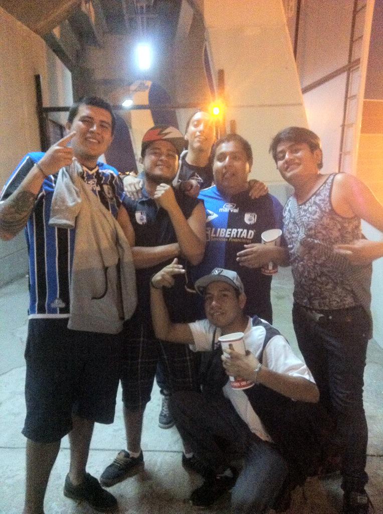 GusOrtiz91's tweet photo. @Club_Queretaro #PromoGallos @Elizabe77h @913a5037eb894ab http://t.co/AXbh7OrRZK