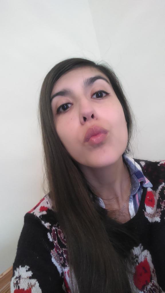 nicoleconefinal's tweet photo. #ColorShowKiss con baby lips💋💋 @MaybellineChile http://t.co/XGocHsw3Vn