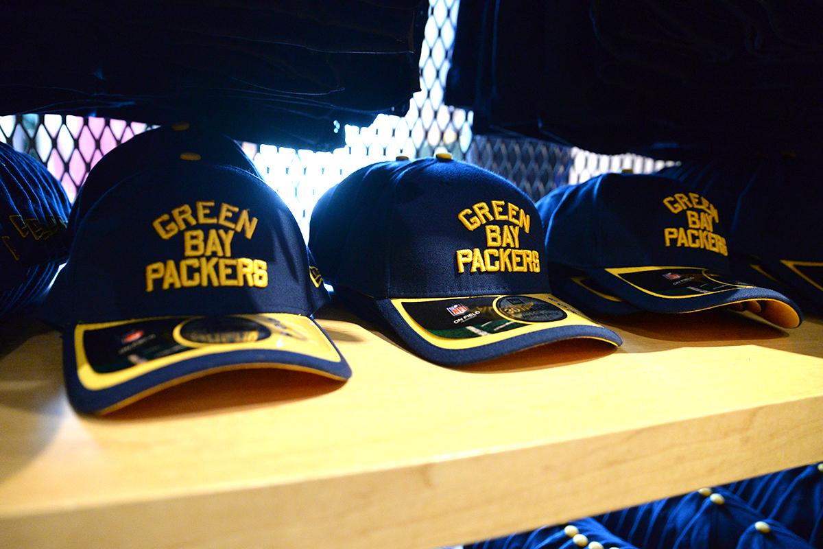 packers's tweet photo. Need some of that new #Packers gear released yesterday? The Packers Pro Shop has you covered: http://t.co/gU5EX7V2Li http://t.co/Q0n2Hd7vjM