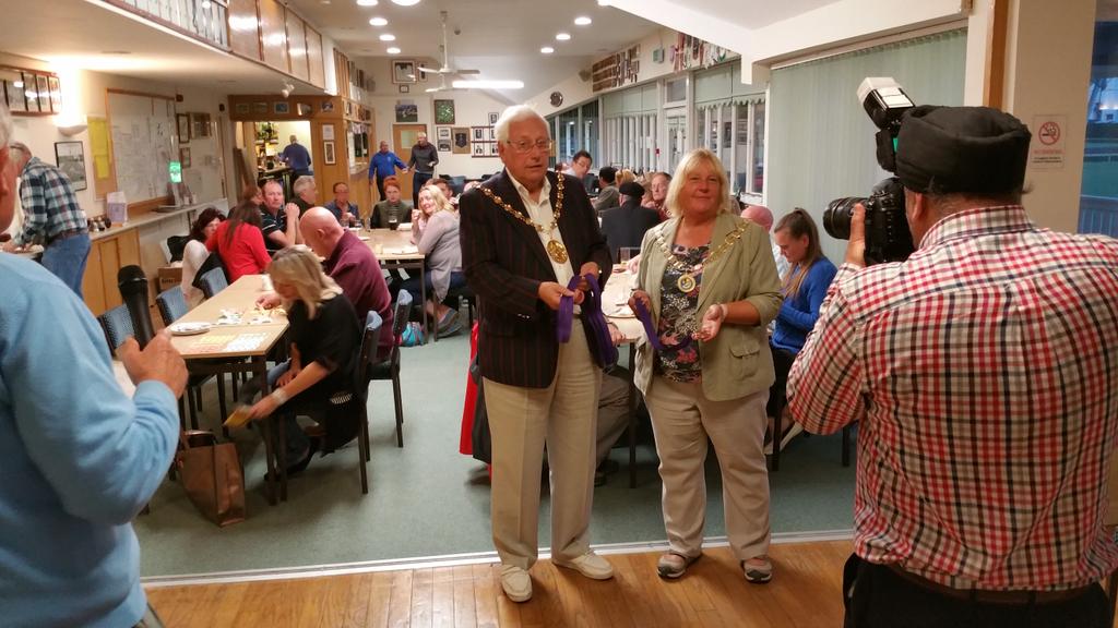 MayorOfWhitnash's tweet photo. Supporting Leamington Chamber of Trade's Bowling Competition @Warwick_DC http://t.co/GXBLP1MyhN