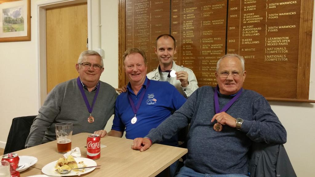 MayorOfWhitnash's tweet photo. My team came in 3rd place. Well done. http://t.co/HPxSHaAh2z