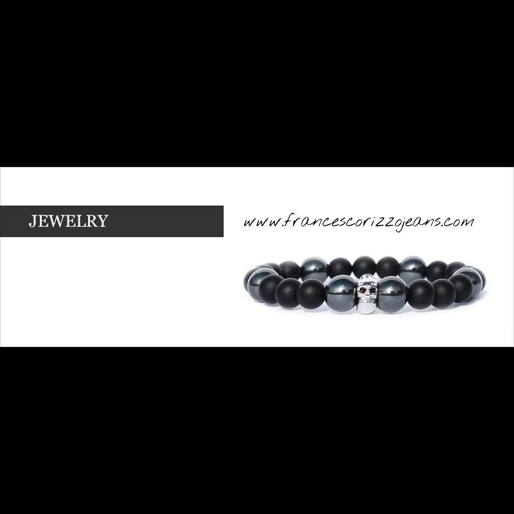 FirstFashionOne's tweet image. #summer #spring #men #woman #jewelry #jeans #tweet #fashion #vogue #gq #elle #pic #fashionista #world #concert #live