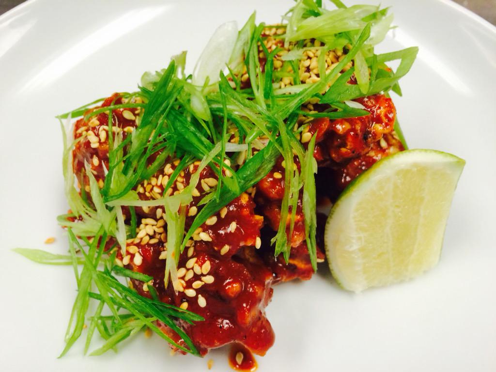 chefdg66's tweet photo. Come in and crush some | gochujang organic wings | chefdgross | chefstuff   | buckhead | getinmybellynow http://t.co/KFKoIFzWV3