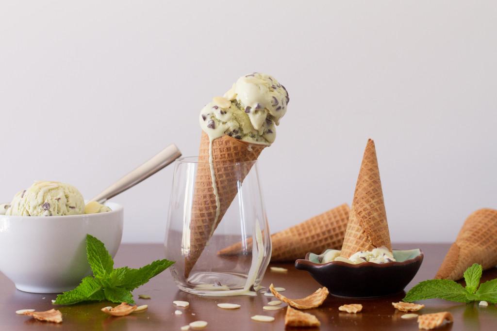 ikitchensltd's tweet photo. Ice cream is always a good idea !  #foodie RT this delicious repice http://t.co/KodPHTDJXr http://t.co/V7JThobVd2