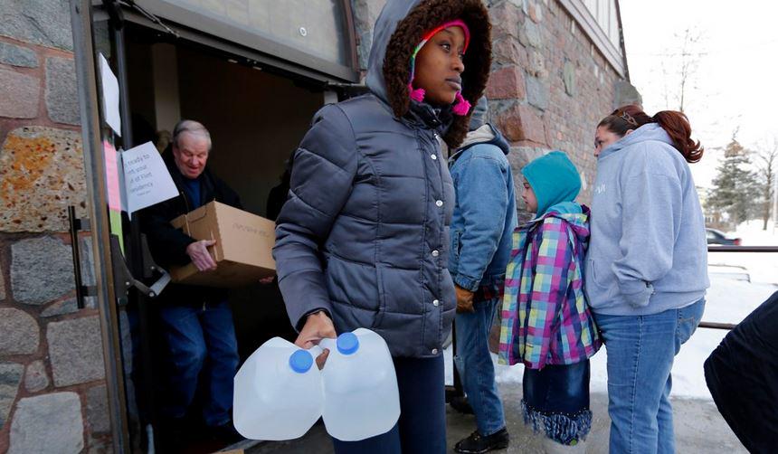 TheAtlantic's tweet photo. How aging infrastructure is poisoning America's water supply http://t.co/YBF0LjIzqa http://t.co/cnQ6Y1lF3j