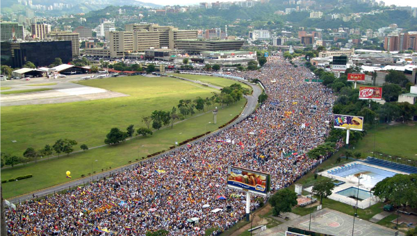 napoleonbravo's tweet image. 11 de Abril: DIA DE LA SOCIEDAD CIVIL: “Se le pidió la renuncia. La cual aceptó!”