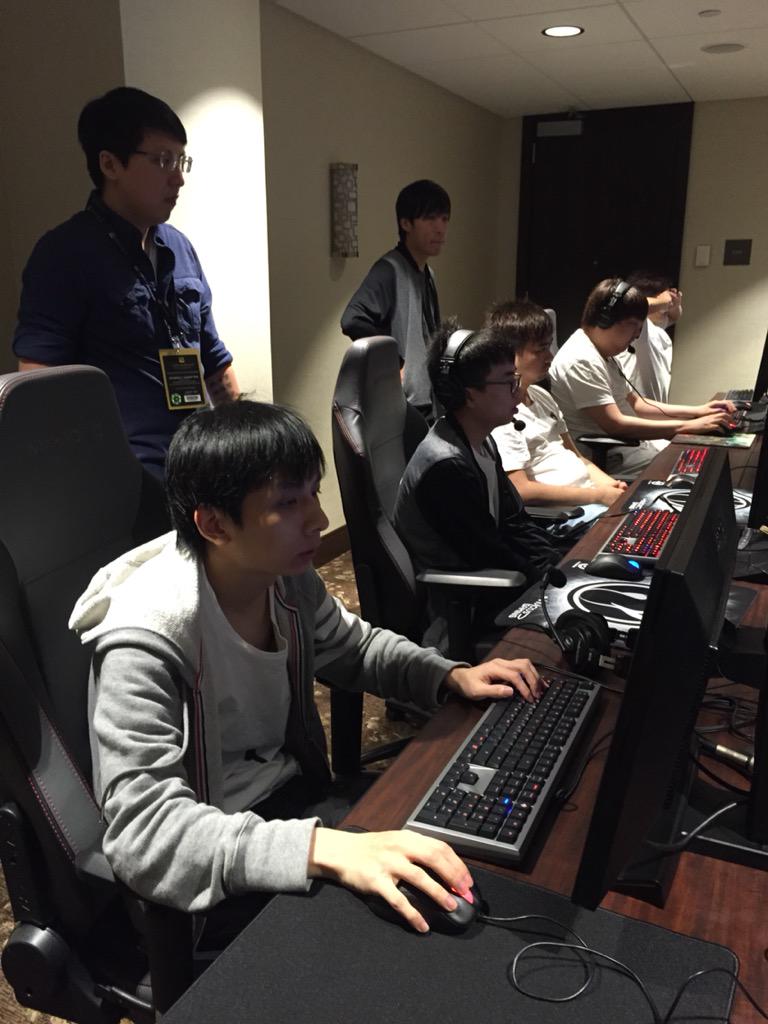 CLGDbsNUsAADDDd.jpg:large