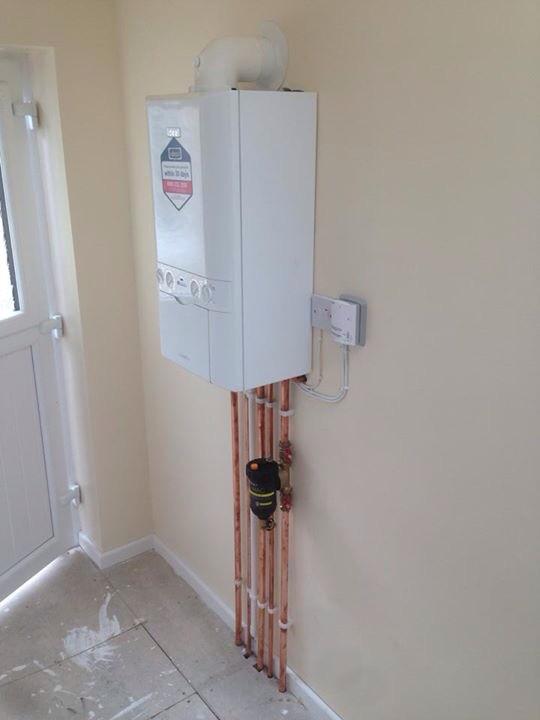 TruecraftPHltd's tweet photo. Recent boiler job, back boiler out , cylinder and tanks out.  #plumbing #HEATING #gas #ideal #logic #professional http://t.co/eLfKbPIfYp