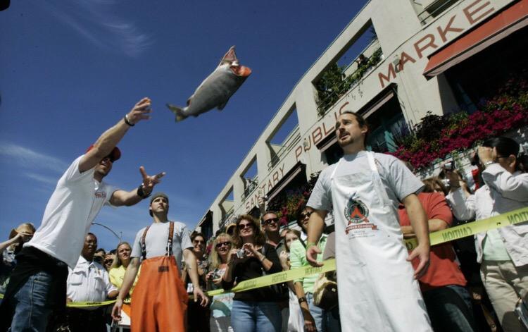 panfishy's tweet photo. Whats the best way to catch a fish? Have some one thow it at you. @panintelligence http://t.co/V5vRVruePP