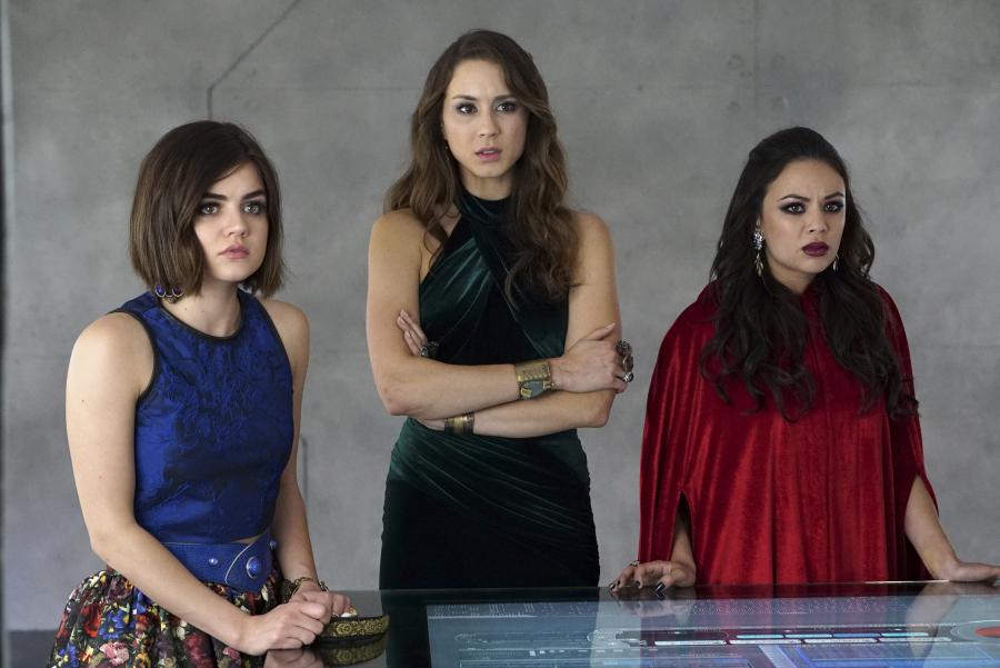 TVLine's tweet photo. #PrettyLittleLiars Summer Finale Photos: What Do the Girls Find in Charles' Lair? http://t.co/8Cn5iYshmr http://t.co/MeVHfrk4k7