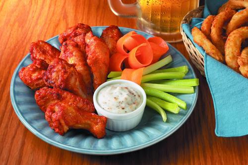 Happy #NationalChickenWingDay! Here is everything u ever wanted to know about chicken wings: nationalchickencouncil.org/americans-eat-…
