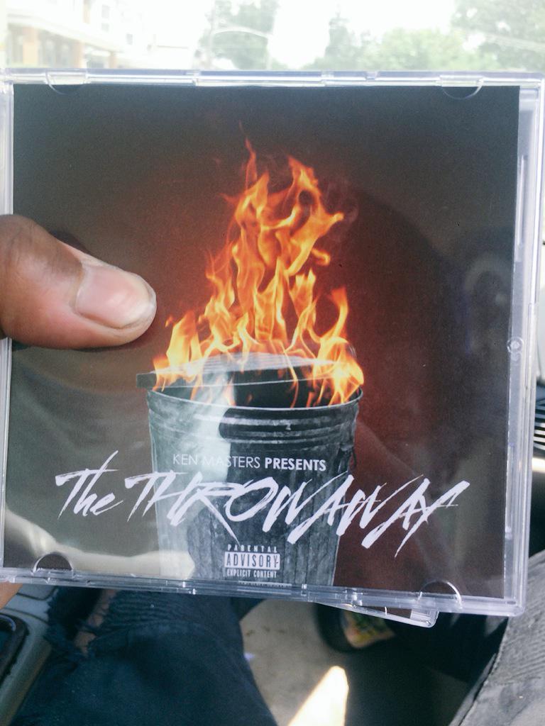 BigZuri_'s tweet photo. Who Want A Copy ? 
#TheThrowaway http://t.co/BaOrHS3OZx