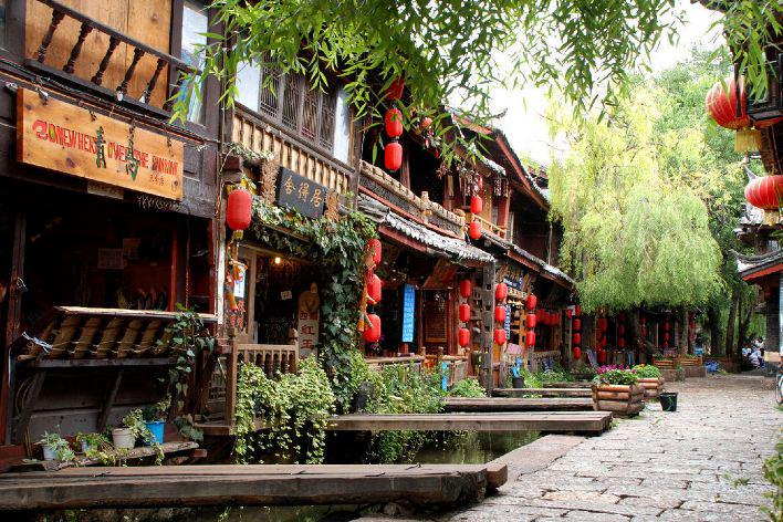 ChinaTopix's tweet photo. Lijiang Old Town, Yunnan http://t.co/IEk1J9GAgB