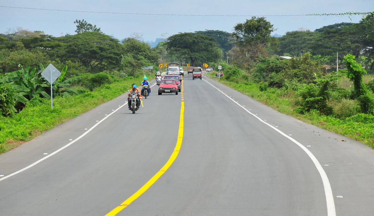 GuayasNoticias's tweet photo. Colimes-Olmedo. La inversión del Gobierno asciende a USD 28 millones @PrefecturGuayas http://t.co/SKMmEPb4ed