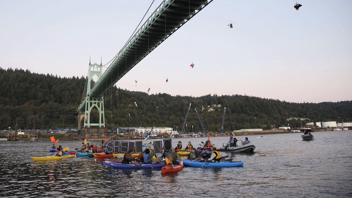Thanks <a href="/anniemleonard/">Annie Leonard</a> of <a href="/GreenpeaceUSA/">Greenpeace USA</a> for joining us today to discuss #ShellNo action. ow.ly/QeZzD