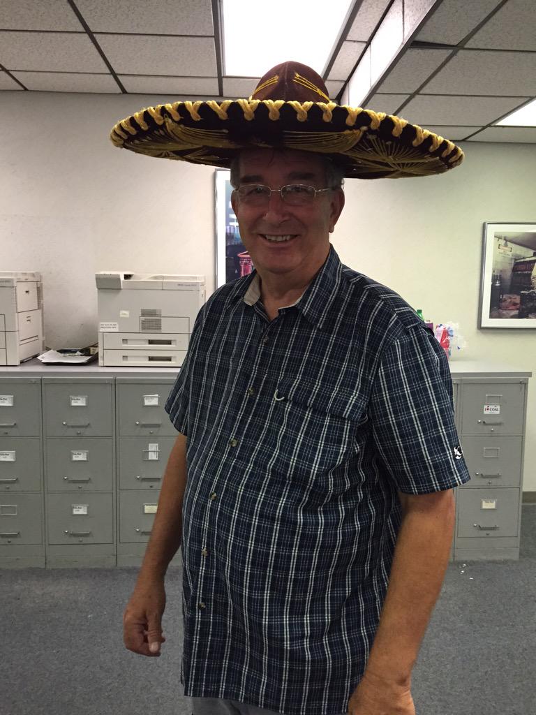 joelebert29's tweet photo. Old age is interesting - @TomHindman said he didn't know it was his birthday today until someone informed him http://t.co/1Mxho9g25o