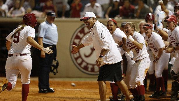AlabamaSB's tweet photo. Here it is fans, our 2015-16 fall and spring schedule: http://t.co/FoYHph14g9 #RollTide #Team20 http://t.co/Vdr0vOr6ac