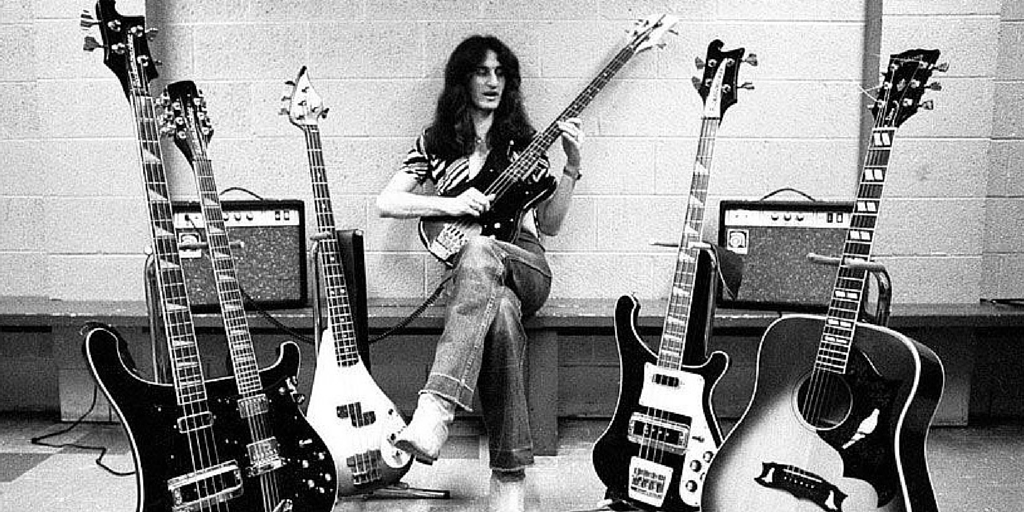 TixieHQ: HAPPY to frontman Geddy Lee!       