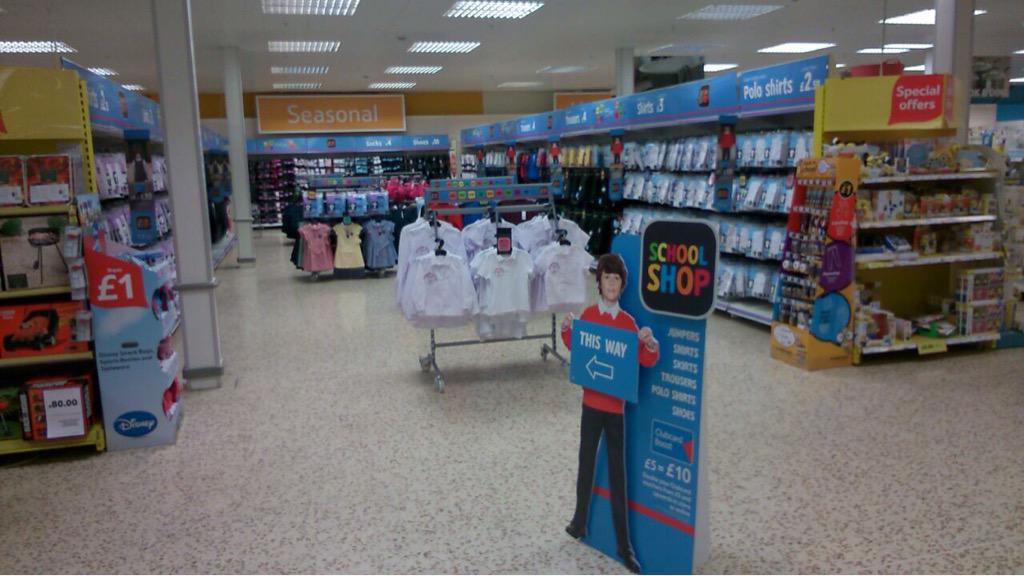 FF2326's tweet photo. Spend your Tesco Clubcard vouchers wisely... Double them up and spend them on kids school uniforms #BackToSchool http://t.co/jK8arWDFoS