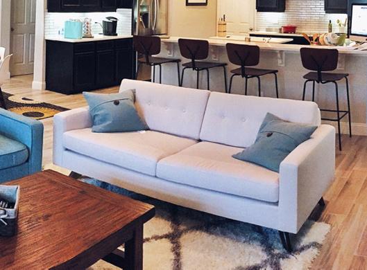 Love this Luna with espresso legs. Thanks to our Florida customer for this photo. #modernism #sofa