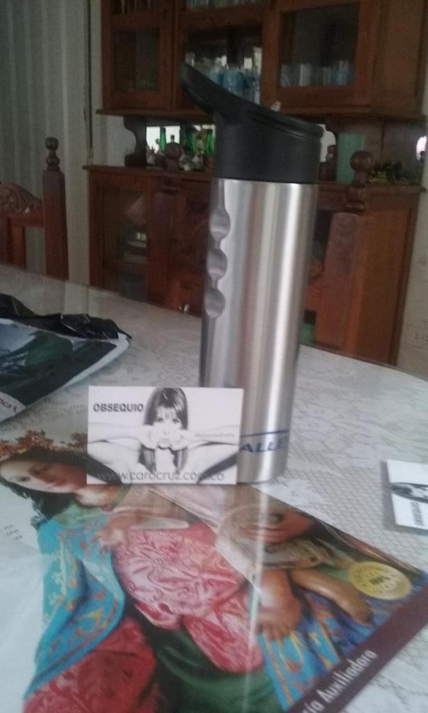 FCCTACAROCRUZ1's tweet photo. Gracias @carocruzosorio y @KALLEY_Colombia estoy feliz @luisamayeny http://t.co/dqT2DKLPo9
