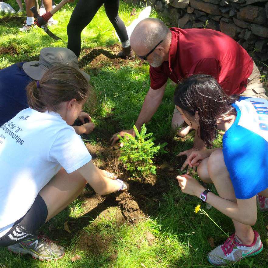 michael_smit's tweet photo. Planting trees on campus to mark 15 years of @ShadValley at #DalhousieU! @Dalnews @shadvalleydal http://t.co/w2UAhgQaNo