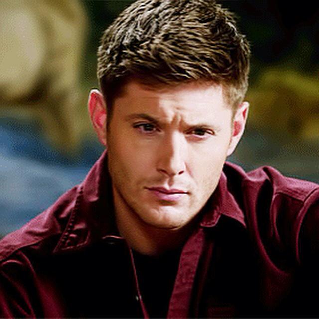 nina_5dec's tweet image. Fav #Dean Outfit &amp;amp; tag 10, his tux, uniform, own self #redshirt tagged by @SPN_France @ballygrant #dontobjectifyme