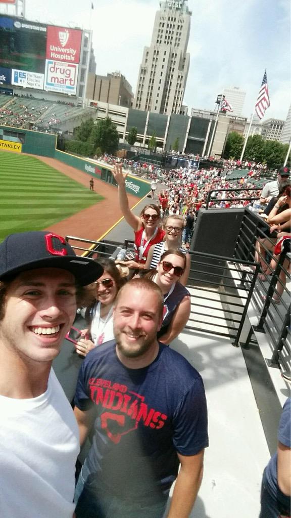 joberlin3's tweet photo. Work selfie! #TribeLive #internsquad #8zip @TheAdcomGroup @Indians http://t.co/dv1i3jiM4r