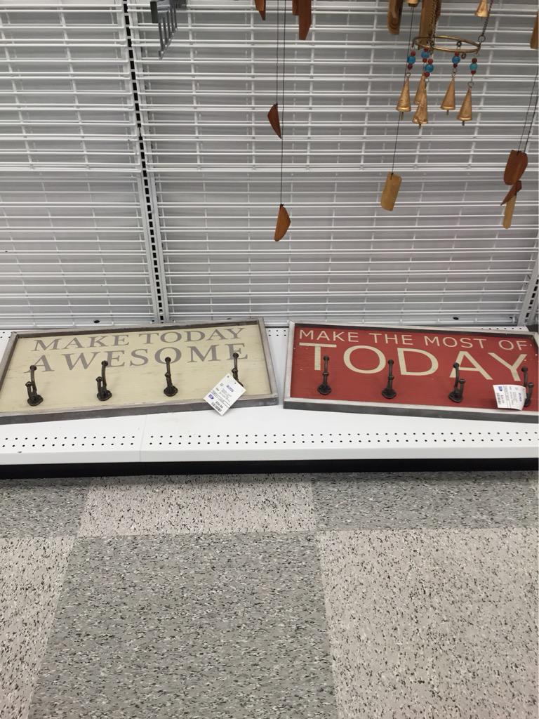 kmartin1254_a's tweet image. Make today awesome and make the most of today🙏🏻😊💚#ItWorks #executivebound