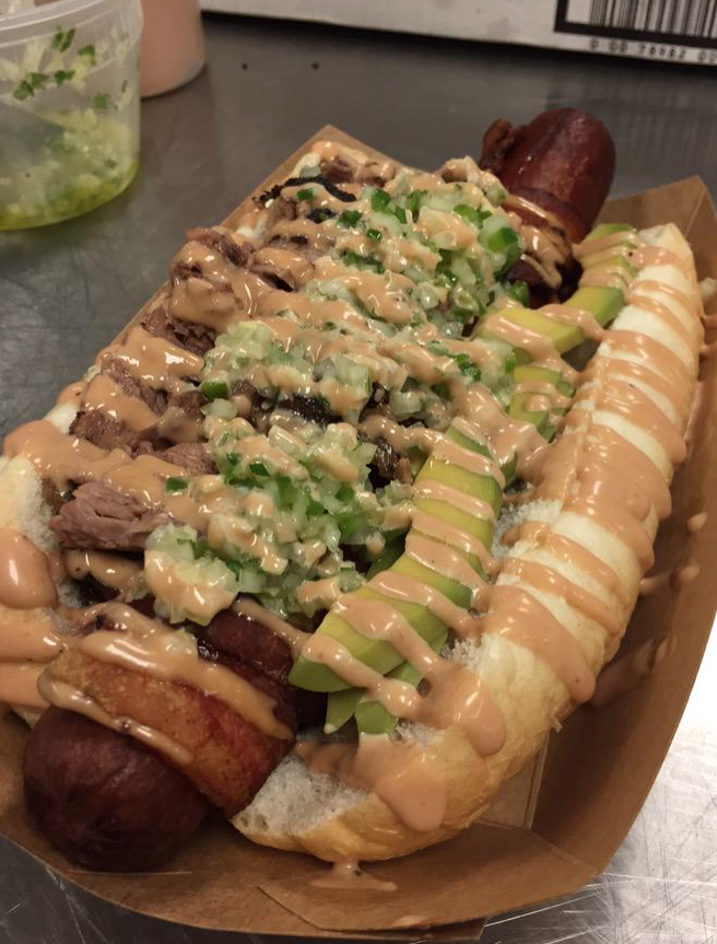 darrenrovell's tweet photo. New @Browns games: Bacon wrapped foot long w/brisket &amp; jalapeño relish (H/T @chefhodge, @cose_jason) http://t.co/NNrCLVPnGq