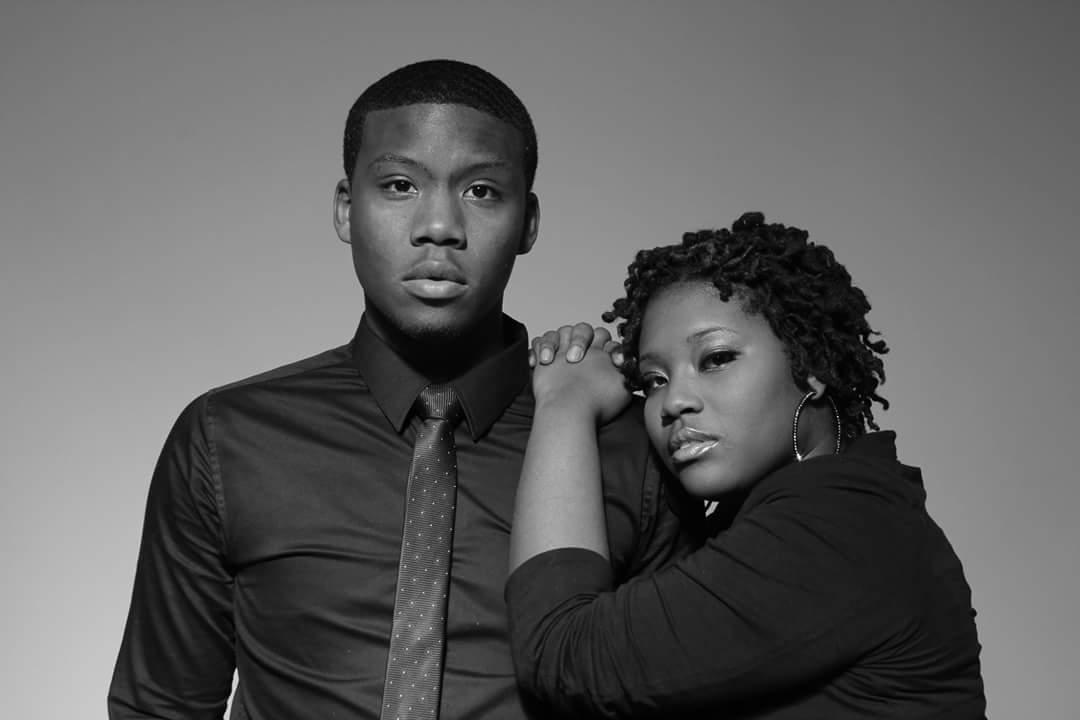 Mizzshayling's tweet photo. @MeekMill my brother @kinglos__  legit is your twin and he loves youand so do i ! #dreamchasers http://t.co/ycIGKntwBN